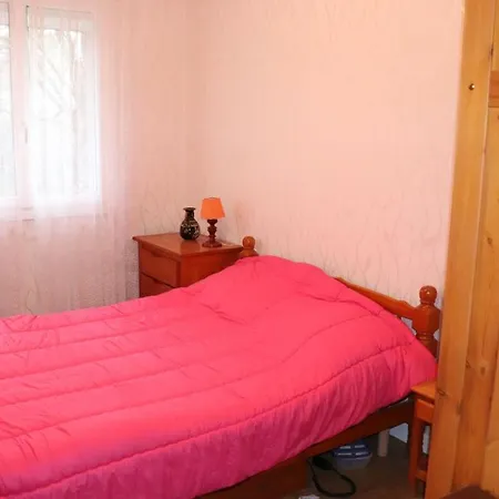 Holiday home Dans Le Vignoble Gallacois *